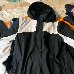 Hollister Men's Black and White Ski Jacket